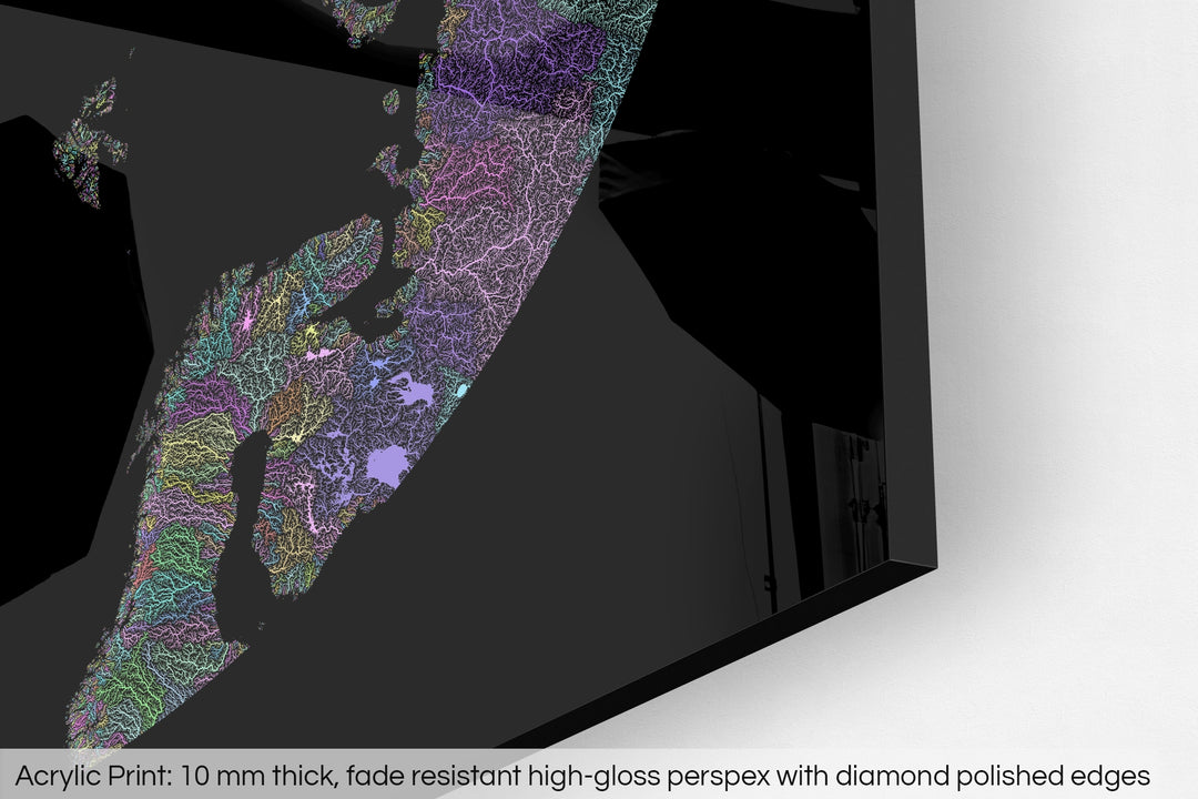 Closeup of an acrylic panel's corner, the details of a Grasshopper Geography map is visible. The text at the bottom reads: Acrylic print - 10 mm thick, fade reistant high-gloss perspex with diamond polished edges.