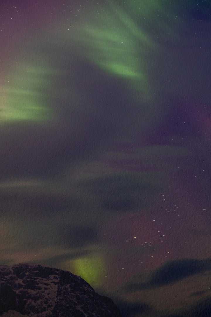 Cloudy aurora above Lundøya - Hahnemühle Photo Rag Print