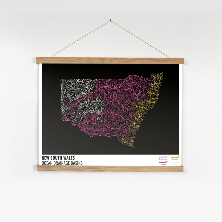 Nueva Gales del Sur - Mapa de la cuenca hidrográfica del océano, negro con leyenda v1 - Impresión artística con colgador