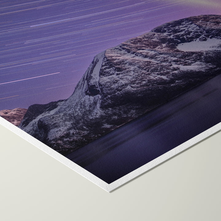 Звездные тропы и полярное сияние над Лундёйей - Hahnemühle Photo Rag Print