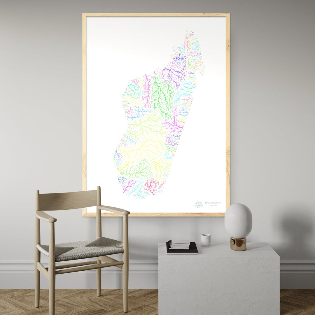 Madagascar - Mapa de la cuenca fluvial, pastel sobre blanco - Impresión de Bellas Artes