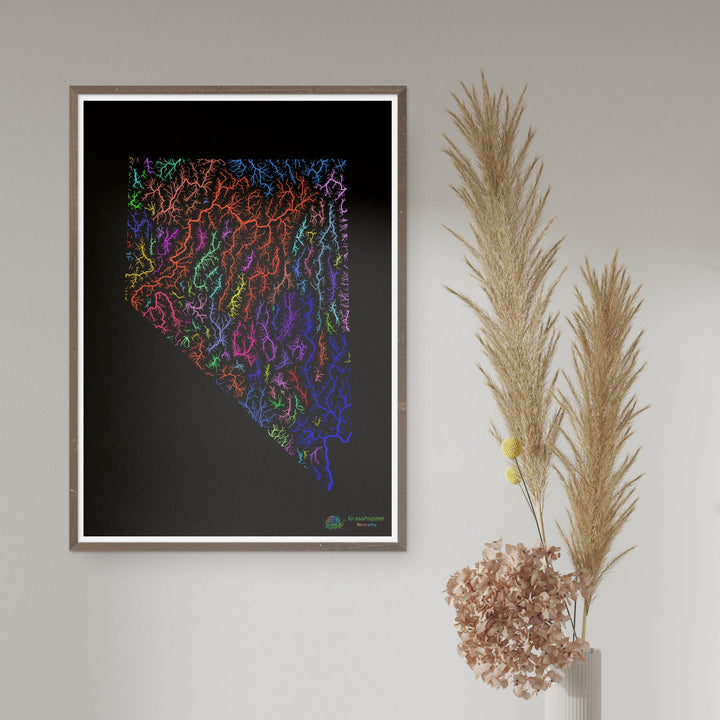 Nevada - Carte des bassins fluviaux, arc-en-ciel sur noir - Fine Art Print