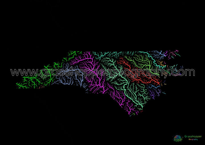 Caroline du Nord - Carte du bassin fluvial, arc-en-ciel sur noir - Fine Art Print