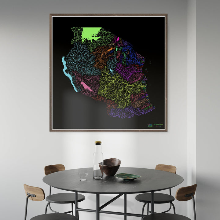 Tanzanie - Carte des bassins fluviaux, arc-en-ciel sur noir - Fine Art Print