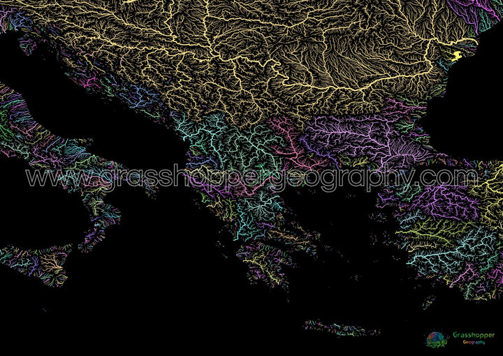 Les Balkans - Carte des bassins fluviaux, pastel sur noir - Fine Art Print