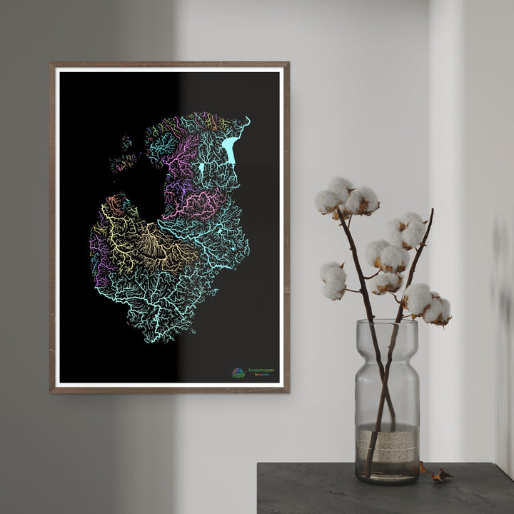Los Estados bálticos - Mapa de la cuenca fluvial, pastel sobre negro - Impresión de bellas artes