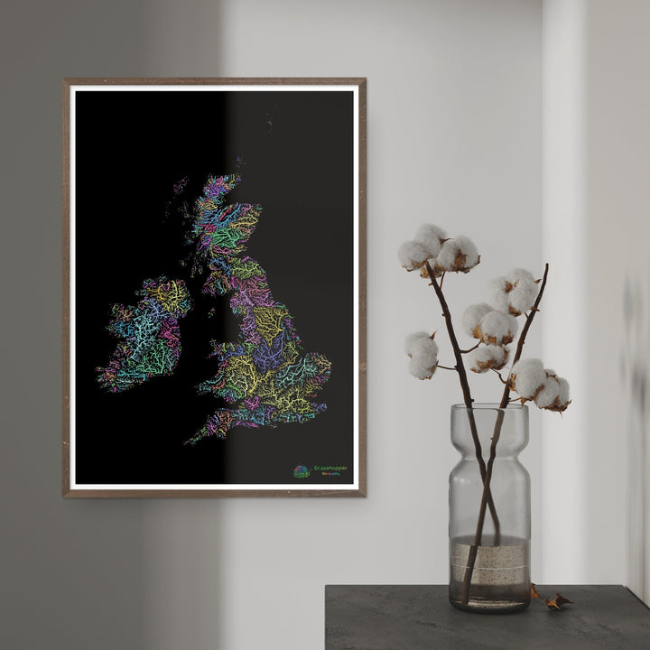 Las Islas Británicas - Mapa de la cuenca fluvial, pastel sobre negro - Impresión de Bellas Artes